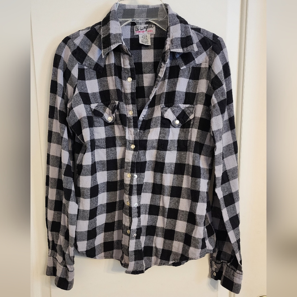 Wrangler Wrancher Black and White Plaid Button-Up Shirt - Picture 1 of 5